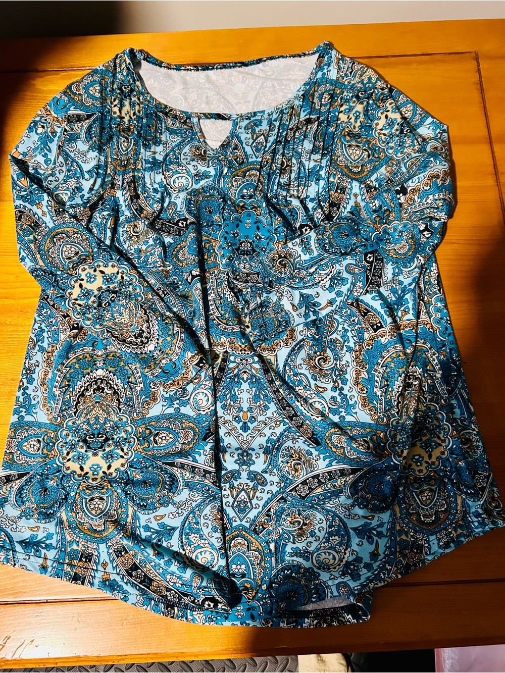 (3/$10) Women's Teal Paisley Scoop Neck Top